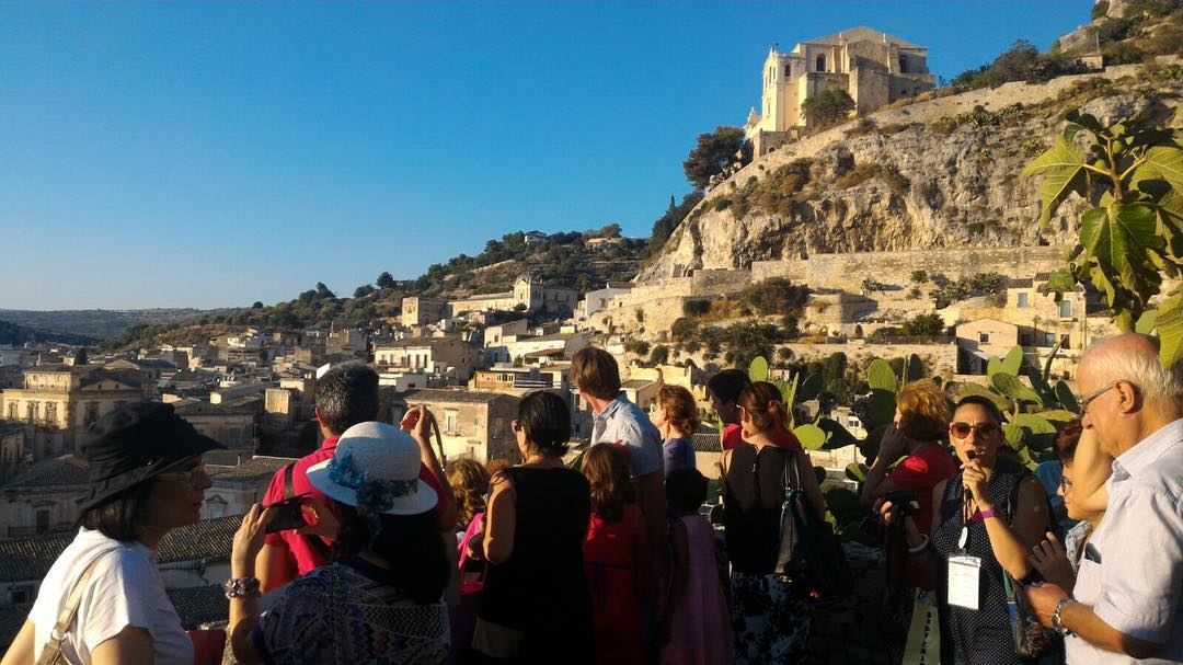 Passeggiate Tanit all'Altobello. Passeggiate turistiche per Scicli